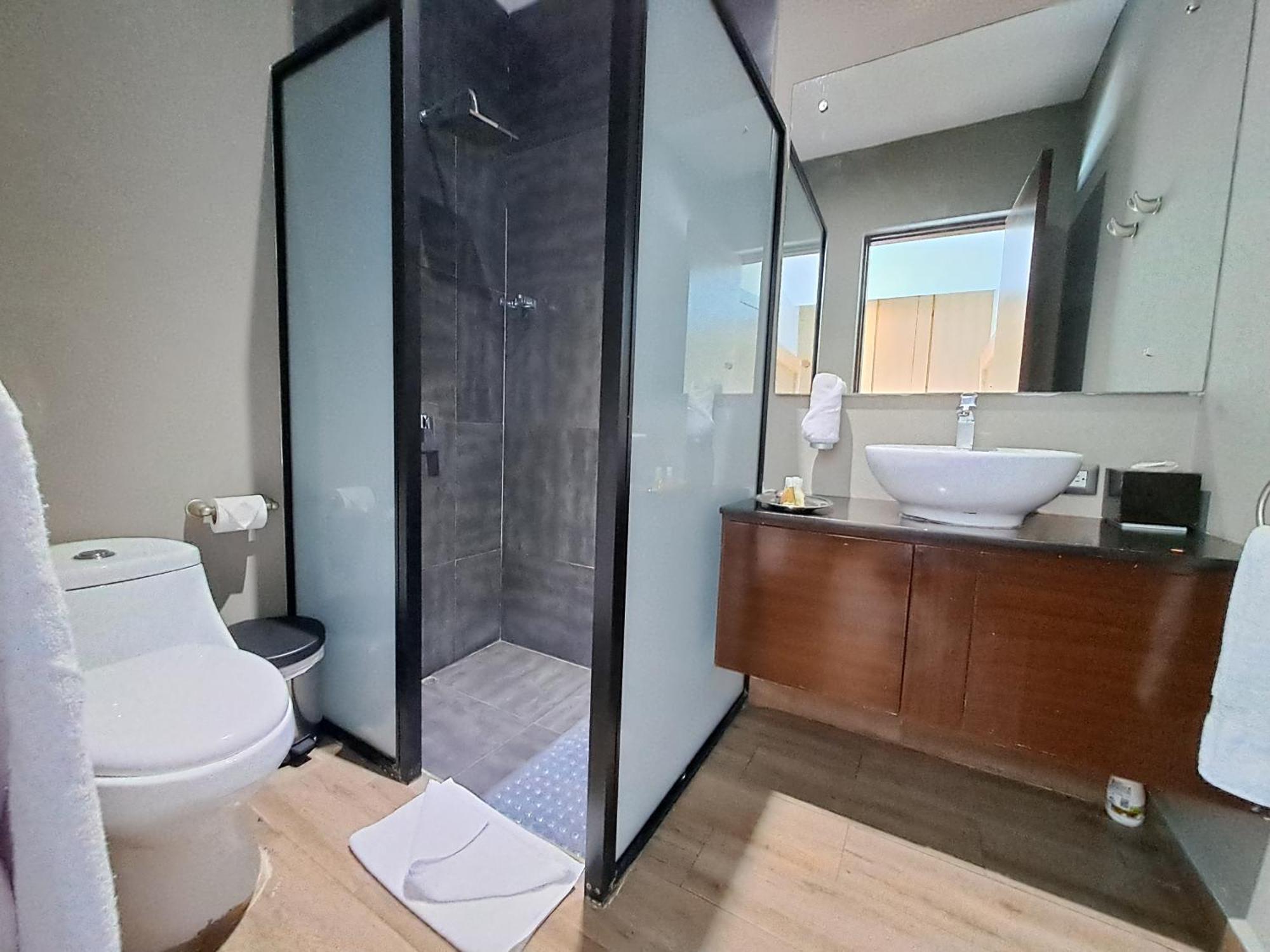 Cardedeu Hotel Lago De Coatepeque El Congo Dış mekan fotoğraf